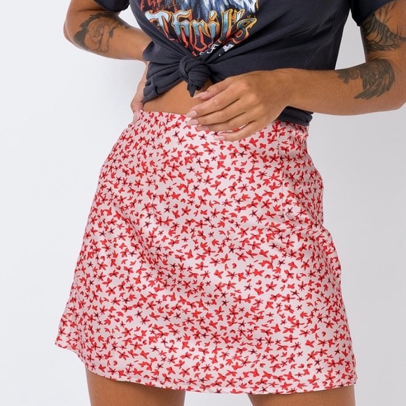 Princess Polly Dresses & Skirts - Princess Polly Mini skirt